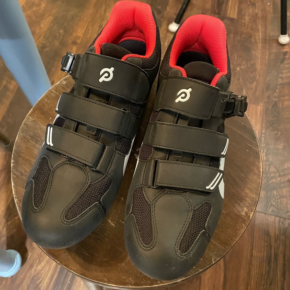 Mens Peloton Size 11 (45) Indoor Bike  Clip In Cycling Shoes Like New